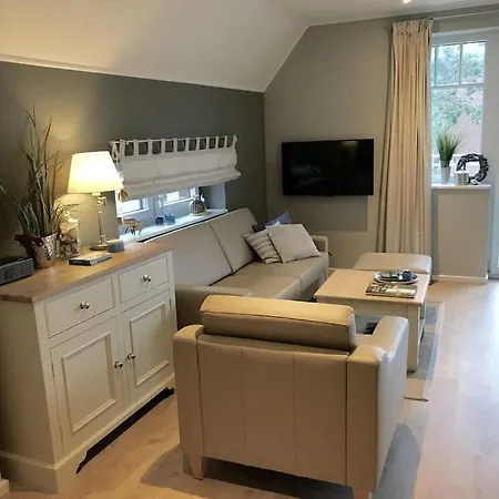 With 1 Bedroom *